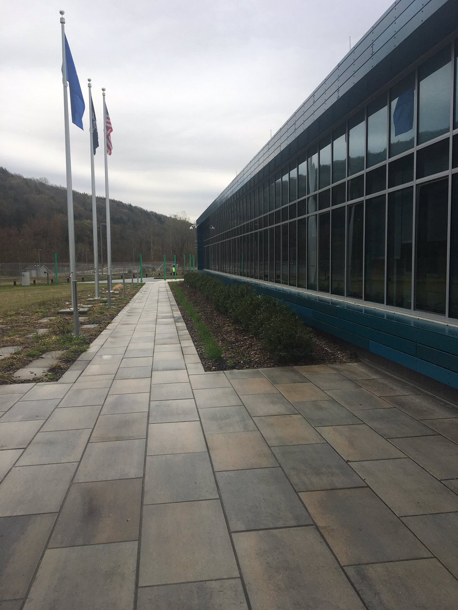 SarahBeachy1's tweet photo. Excited to tour the CT Transit Waterbury Bus Maintenance Facility! @WendelCompanies Congratulations on your new facility @CTTRANSIT! https://t.co/UDXYYrrJAW