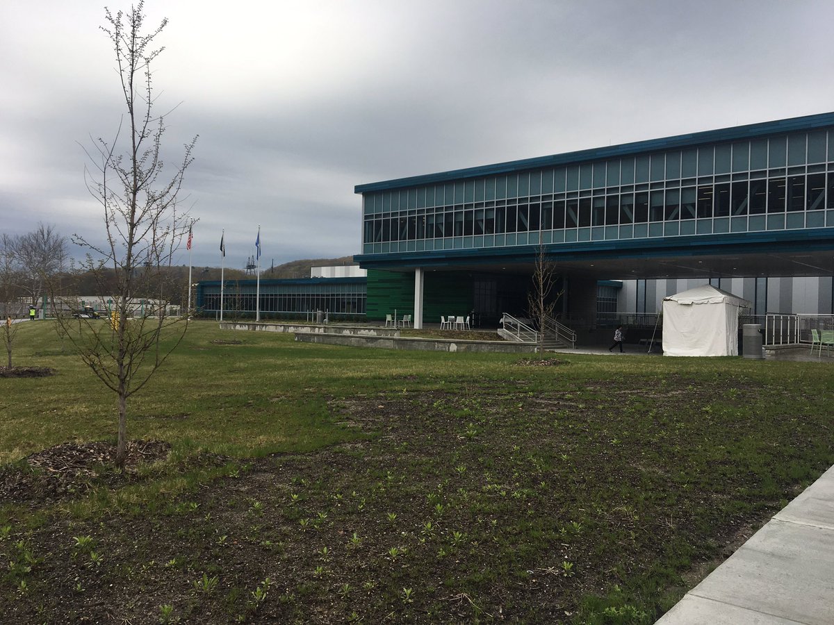 SarahBeachy1's tweet photo. Excited to tour the CT Transit Waterbury Bus Maintenance Facility! @WendelCompanies Congratulations on your new facility @CTTRANSIT! https://t.co/UDXYYrrJAW