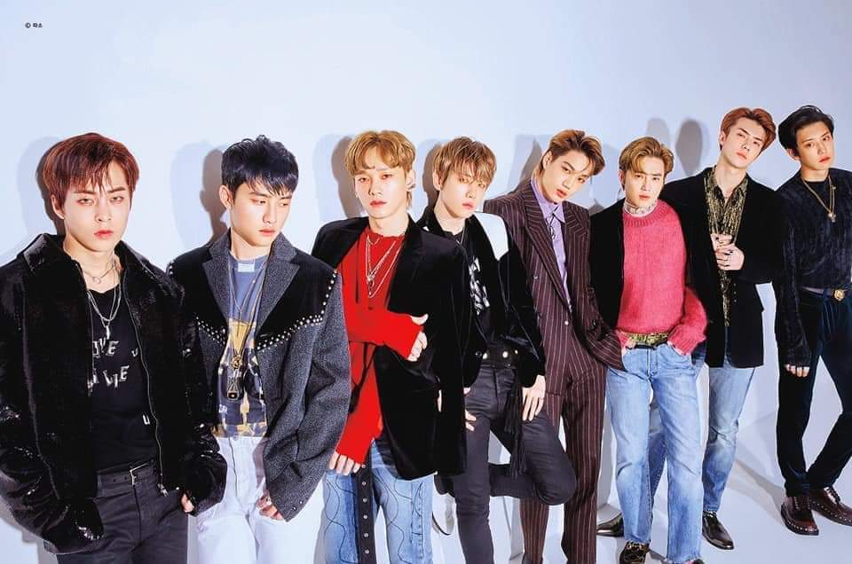 KayLay10219894's tweet photo. Live for EXO💗

#BBMAsTopSocial EXO
@weareoneEXO https://t.co/2tqLCgmald