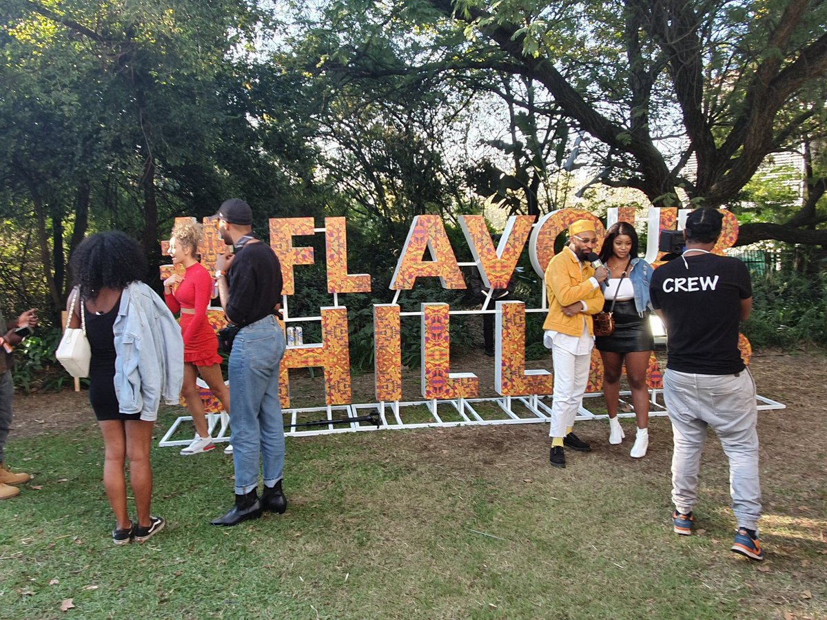 ClikMobileApp's tweet photo. #FlavourChillas is the spot right now at Fourways Farmers market πΊππ½π #clikapp #cliktoparty https://t.co/ktu9PgzMR7