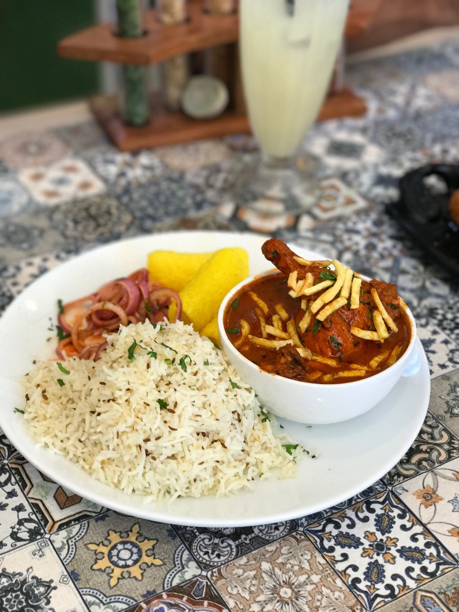 Craving in 3... 2... 1... 📷- Chicken Tariwala at Grandmama’s Café. Nothing like Indian food. @GrandmamasCafe #Yummitment #Grandmamascafe #Indianfood #Punjabifood #Mumbai #FoodtalkIndia