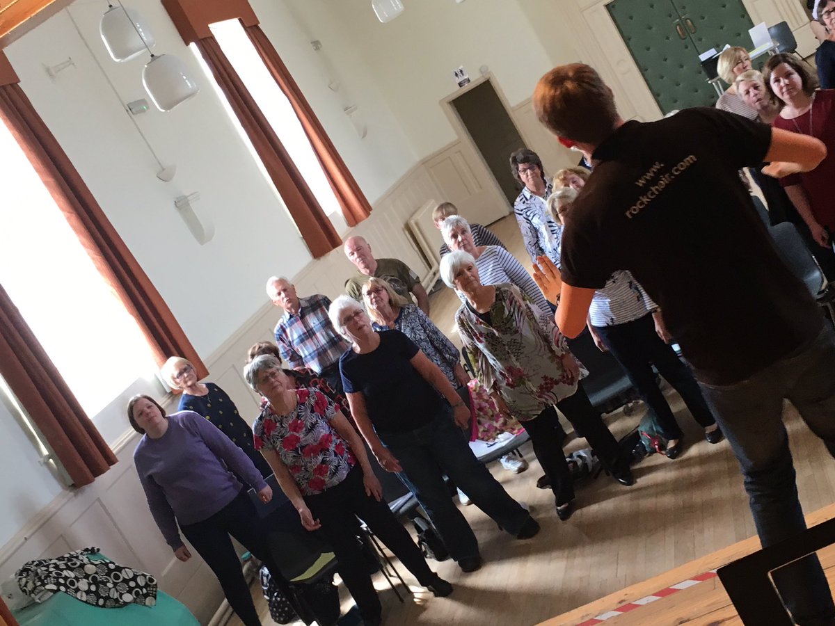 StephanieB_mus's tweet photo. #Cowbridge #townhall #rehearsal for Bank holiday Monday at The Bear Field 12.15pm performance. #maydayfair come and join the party! https://t.co/wF6Owx5eoP