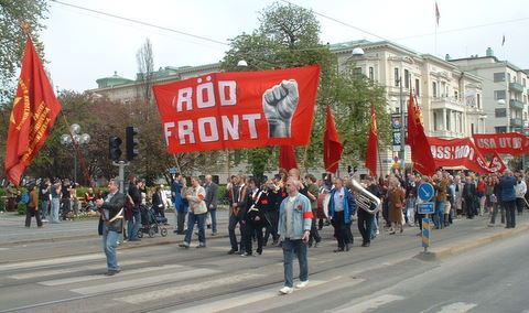 hogtider_vanor's tweet photo. Så varför är det just 1 maj som är arbetarrörelsens dag då vänstern demonstrerar runt om i världen?

Jo, det beror på händelser i Chicago 1886. https://t.co/GKbK1BRqKe