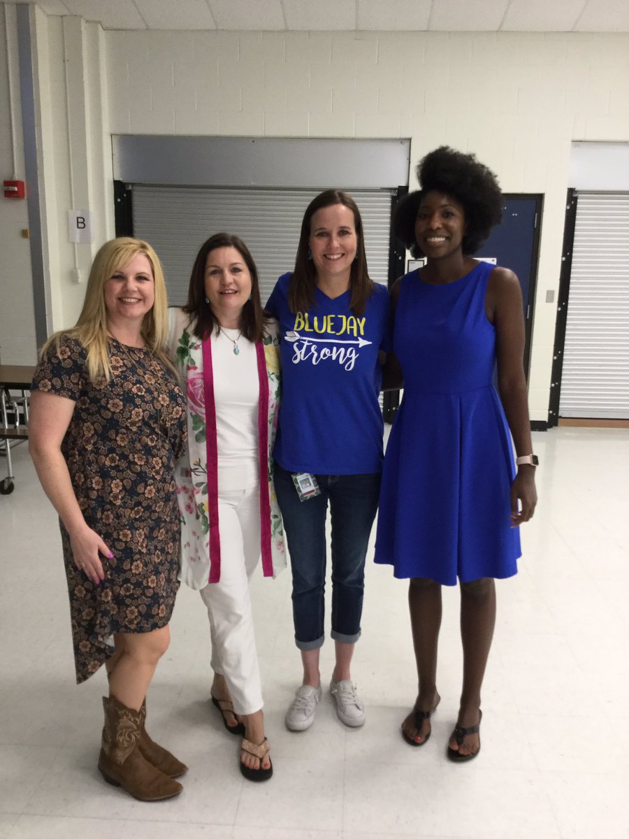 This morning, Mrs. Hutcheson spoke to our AWESOME 5th Graders about #livelikemyles &amp; our kindness challenge! <a href="/RRISD/">Round Rock ISD is @roundrockisd</a> <a href="/VistaRidgeHS/">Vista Ridge H.S.</a> <a href="/jen_murton/">Jen Murton</a> @RRISD_SEL <a href="/JohnYonker/">John Yonker</a>