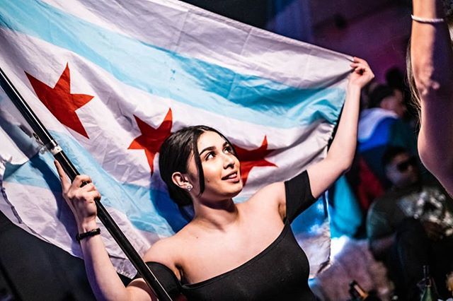 * view my profile for the full image ❤️ *
@garberophotography
.
.
.
.
.
#rivernorth #chicago #lowlightphotography #nightlife #nightlifephotography #nightclubphotography #chicagonightlife #industrylife #dj #VIPLIFE #bottleshow #hiphop #top40 #edm #housemu… bit.ly/2GZ9hoZ