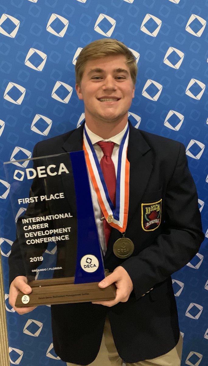KMDECA's tweet photo. @jimmydowd50 is FIRST in the world for Quick Serve Restaurant Management! Huge accomplishment to end off his DECA career 🎉🎉 #WIDECA #DECAICDC https://t.co/NSP9LsfC6i
