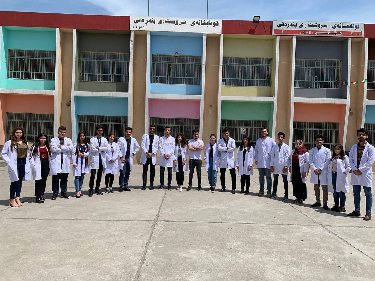 KDHO_Official's tweet photo. April 27th KDHO's activity at Srusht Primary School - Slemani
for ( giving instructions- Egg in cola Expriment-Papers paint of good And Bad Food For teeth- Fluoridation for more than 225 kids )
#KDHO #10kSmiles #WOHD19 #IADS #FDI #SayAhh #ActonMouthHealth https://t.co/U9EQ8B6Nyb