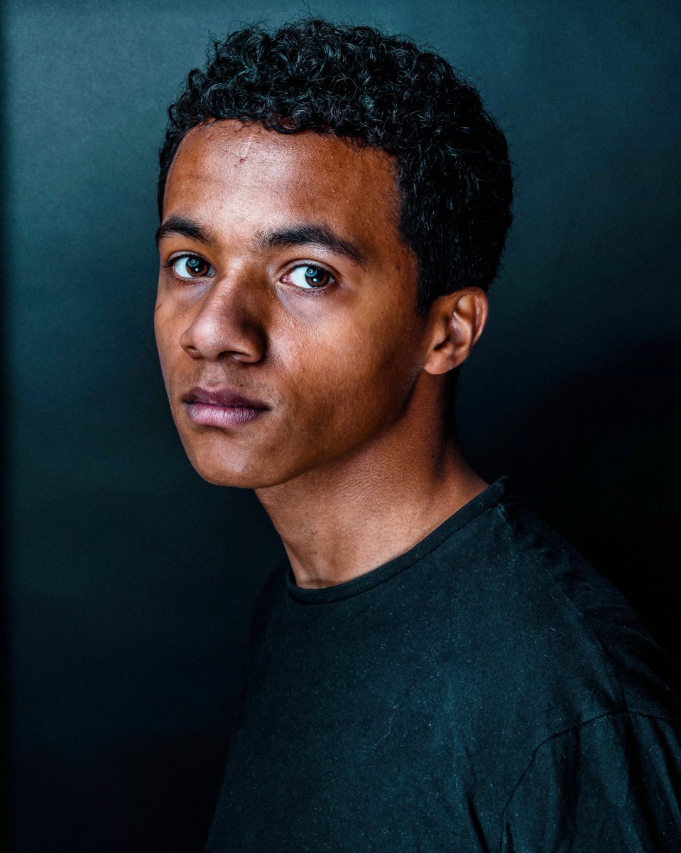 Dmcclane29's tweet photo. Do you need to update your portfolio? Or maybe you need some professional headshots?
#portrait #headshot #portraitpage #interfit #interfits1 #creativeportraits #picoftheday #photography #actor #portraitphotography #dmcclane #portraitphotographer #casting #ukphotographer https://t.co/OGx2Fk5LYk
