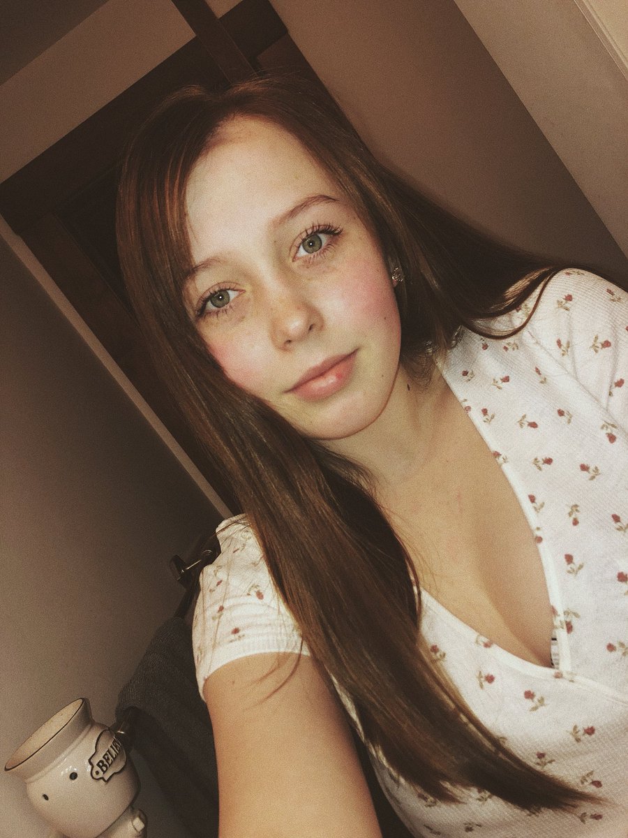 ericabuntain's tweet photo. Soon I will have bangs ☺️💇‍♀️ https://t.co/Cr8sCrK7Oy