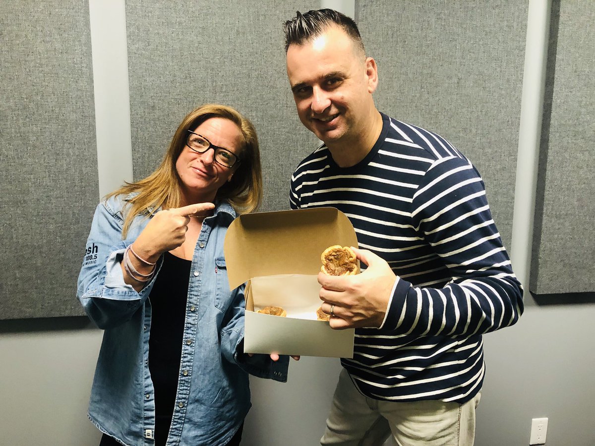 petedalliday's tweet photo. Thanks @Baked4U_Ptbo for making The Dalliday your first butter tart in your new series as part of the @ButterTartTour . Itโs an honour and itโs also very delicious. #BigTurk #LimitedTime #TryOneToday https://t.co/JX7IOx1RgH
