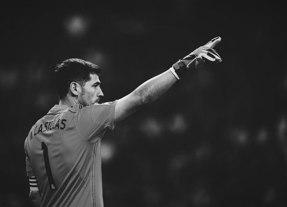photosofootball's tweet photo. Porto goalkeeper Iker Casillas has suffered a suspected heart attack at the club’s training ground.

The Spanish keeper has undergone surgery, but is said to be in a stable condition 🙌 https://t.co/fH02wUtyny