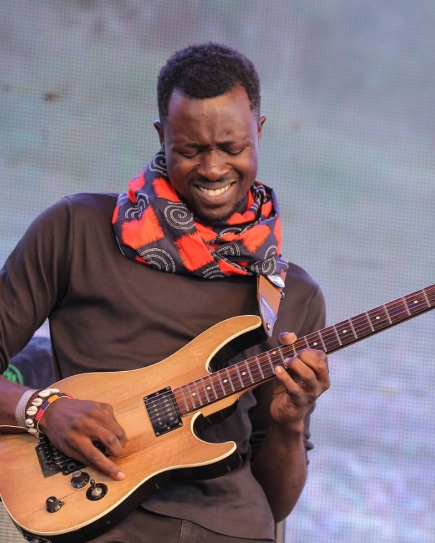 SafaricomPLC's tweet photo. Spectacular performance by @shamsimusicke at the #SafaricomJazz #EveryNoteCounts https://t.co/zmK4vvd8ej