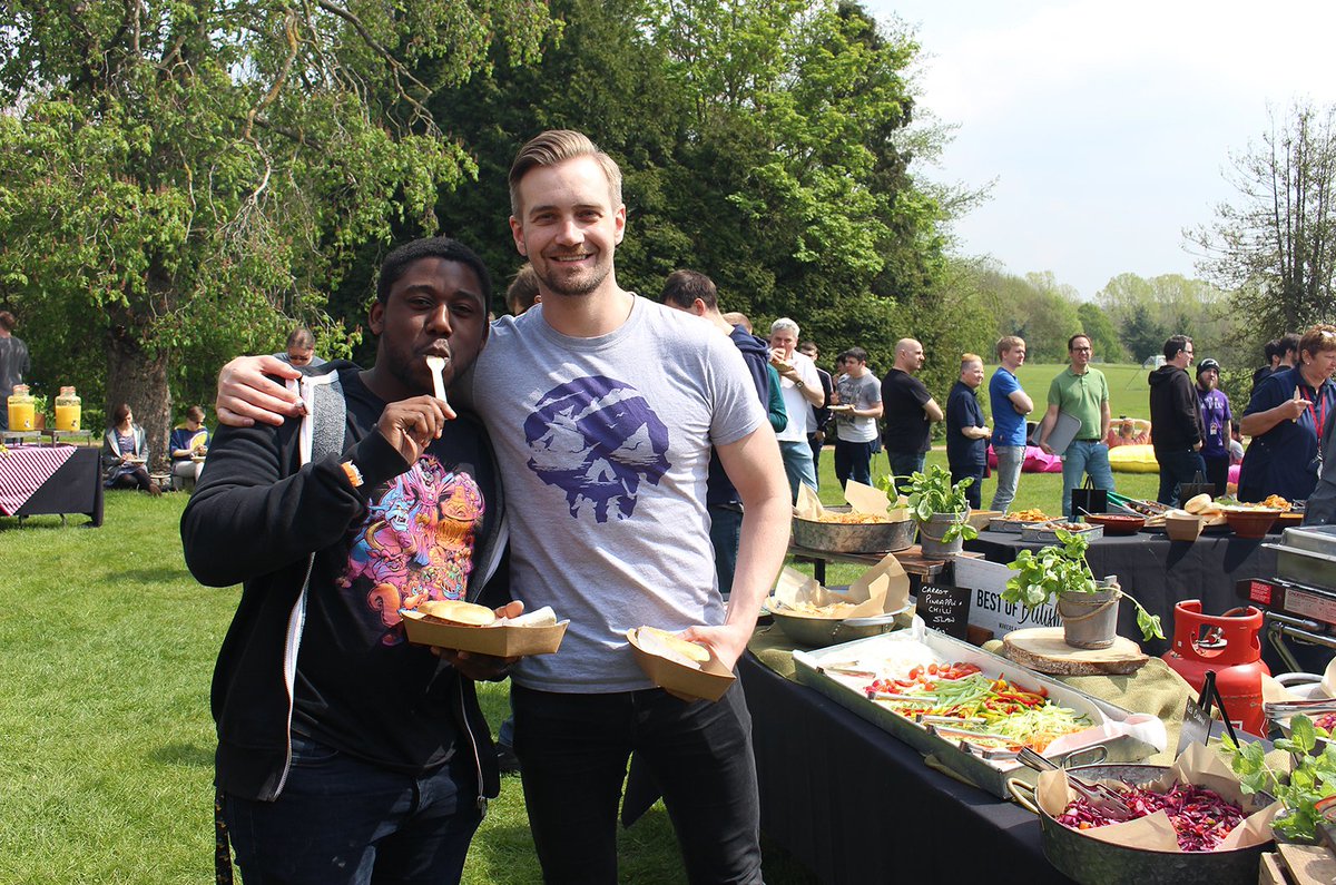 Cameron and Jon both living their best life