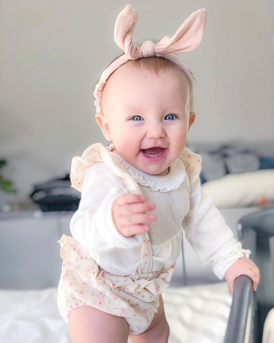 ♡ 17.06.18 ♡

Hace casi un año que nació el amor de mi vida, la causa de mis sonrisas mi princesa hermosa 😍 Mi querida Nina, te amo tanto pequeña 💕