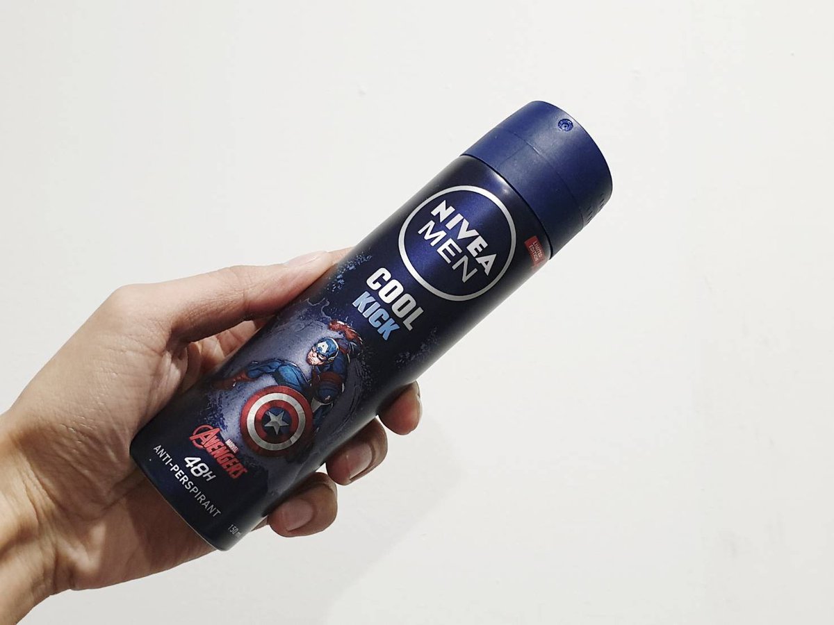 PPKORNSIWAT's tweet photo. เฮ้ยเมิงงงง! Nivea men ออก Collection ใหม่เอาใจคนชอบ Marvel เป็น Limited Edition
ด้วยอะ วันนี้เลยไปจัด กัปตันอเมริกามา พ่นแล้วเย็นใจเย็นกายมาก เหมาะกับอากาศร้อนๆของประเทศไทย
เลยจริงๆ แต่ถ้าให้แนะนำต้องจัดให้ครบทุกลาย #ของมันต้องมี #NiveaMenXMarvel https://t.co/iY2ixjaP5B