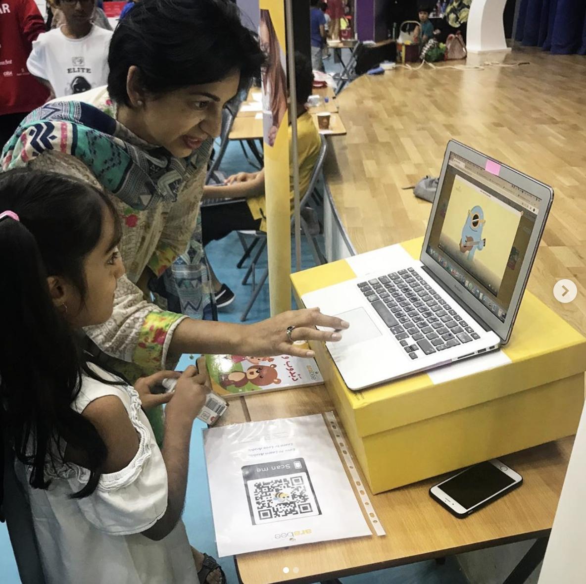 arabeelearning's tweet photo. Bring arabee into your school! Showcasing #arabee at Safa Community school. The kids are loving it. #arabee #arabeelearning #arabeeUAE #progressiveteaching #arabic #mysafa @Safaprincipal https://t.co/By2pfEz5Cp