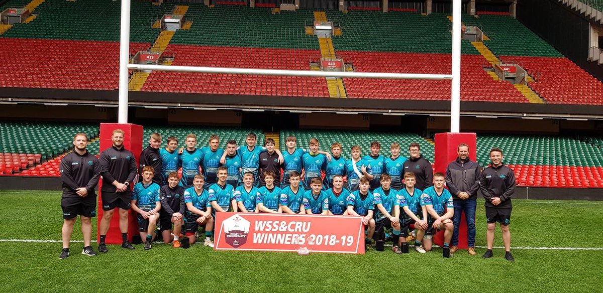 Scarlets Community Foundation (@cymunedscarlets) on Twitter photo Congratulations | Llongyfarchiadau to <a href="/BroDinefwr/">Ysgol Bro Dinefwr</a> on their brilliant win today against Cwm Rhymni at <a href="/principalitysta/">Principality Stadium</a> ! After a pre-match jersey presentation by none other than @Gar_Davies9, the boys were victorious 28-15, Da iawn chi bois, gwych i weld talent lleol! 👏🏼👏🏼 Congratulations | Llongyfarchiadau to <a href="/BroDinefwr/">Ysgol Bro Dinefwr</a> on their brilliant win today against Cwm Rhymni at <a href="/principalitysta/">Principality Stadium</a> ! After a pre-match jersey presentation by none other than @Gar_Davies9, the boys were victorious 28-15, Da iawn chi bois, gwych i weld talent lleol! 👏🏼👏🏼