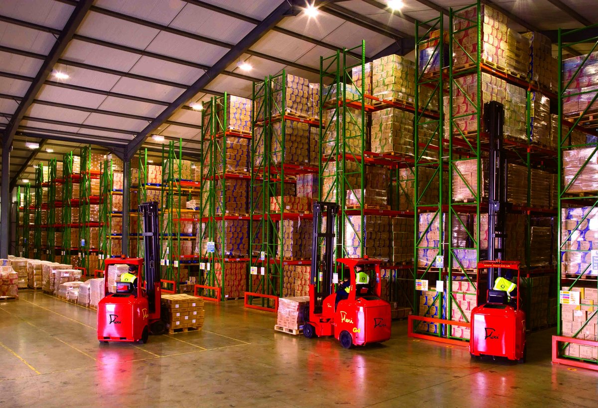 HSSmagazine's tweet photo. New warranty for rebuilt Flexis upgraded to the same as new trucks, announces Narrow Aisle.
https://t.co/dxsVZM71Ns https://t.co/w1Ar0RsNDQ
