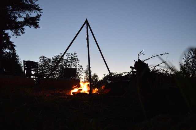 Kotlichcook's tweet photo. Some tempting reminders from @valleyyurts #gladestry fun outside. Every #yurt has a #kotlich and grill with paella pan and firepit.  #herefordhour @LadySadie66 @SunshineRadio @EatSleepLiveHfd https://t.co/uaLLcrAlQ1