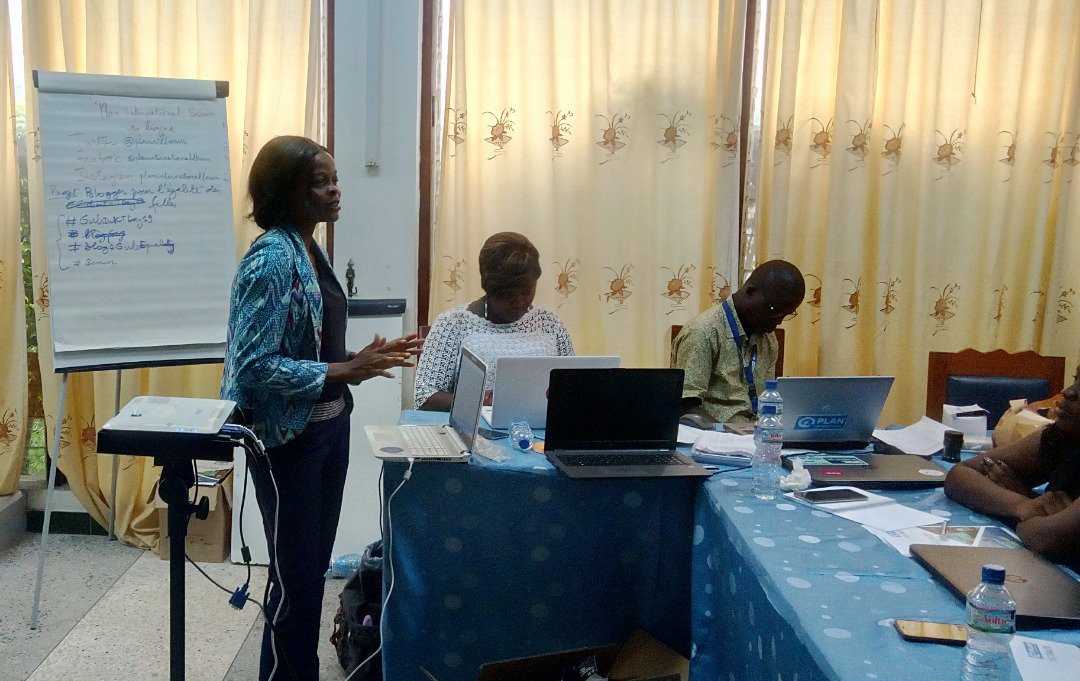 womenedtech's tweet photo. Ce fut un grand plaisir de participer à l'organisation qui promeut # intégrationprofessionnelle des # fillesEnTic, à la formation des 15 blogues Filles, à l'occasion de la journée des # fillesEnTic par @PlanIntlBenin
 @khulatech   @BohounModeste   @AkElodie  @padbor https://t.co/91SvLiOsJG
