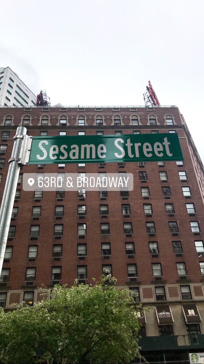sesamestreet's tweet image. 63rd Street and Broadway in New York City is officially renamed Sesame Street! #ThisIsMyStreet