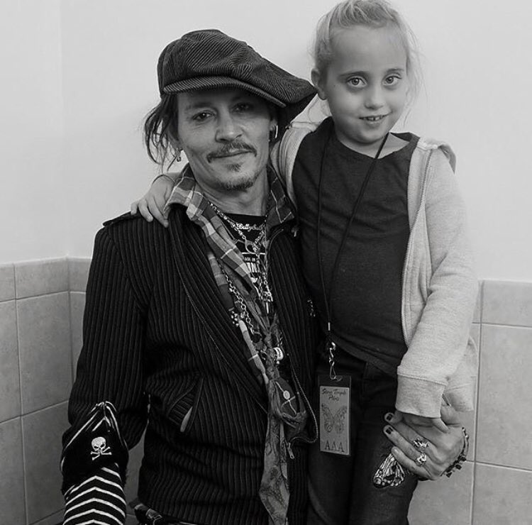 JDeep002's tweet image. She made my day