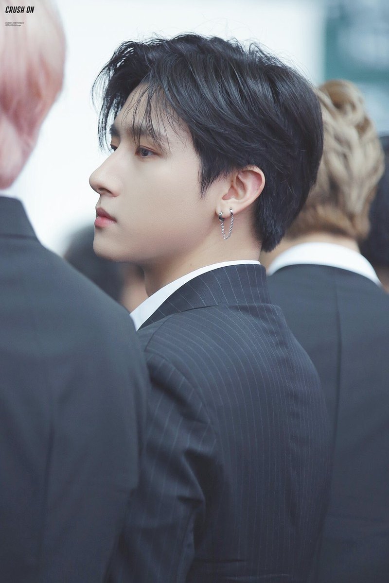 n년 전 오늘의 아이엠 tweet media