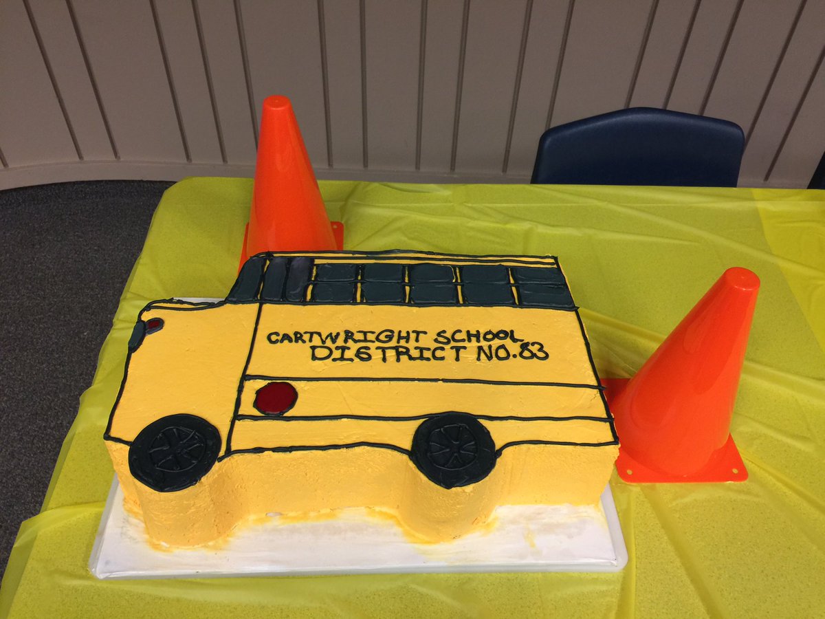 csdshernandez's tweet photo. Celebrating Transportation Appreciation Day in Cartwright! https://t.co/vDoA9F53Jo