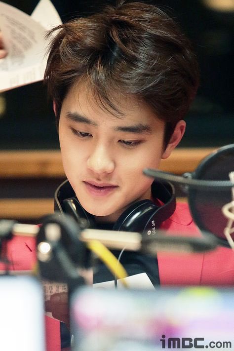 EXO_KLM_Vote's tweet photo. Mention the Drama and Movies that DO Kyungsoo Was an actor in ...

✔️ RT

✔️ Reply each movie/drama name in separate comment ..

#BBMAsTopSocial EXO
@weareoneEXO https://t.co/Wz0b2C4uHi