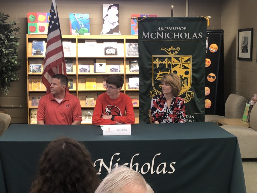 TyBradshaw's tweet photo. May 1 is a crazy day in college admissions, but I was happy to be at Archbishop McNicholas High School this morning to welcome their valedictorian, Myles Bailey, to @miamiuniversity class of 2023! Welcome to the Miami Family, Myles! #MiamiOH #LoveandHonor @MiamiOH_Admit https://t.co/JYvAflxpvJ