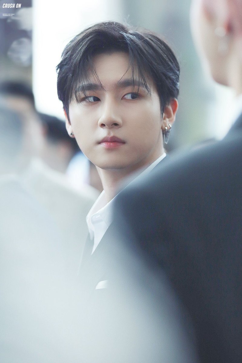 n년 전 오늘의 아이엠 tweet media