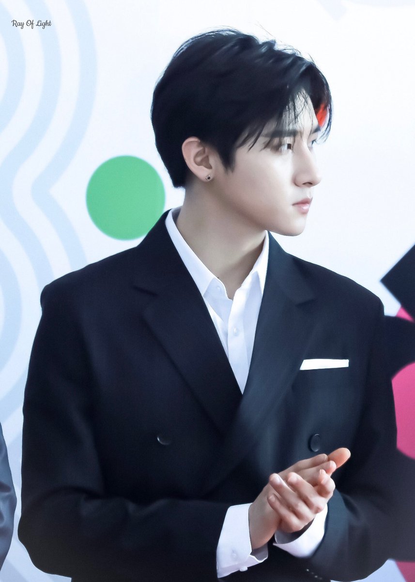 n년 전 오늘의 아이엠 tweet media