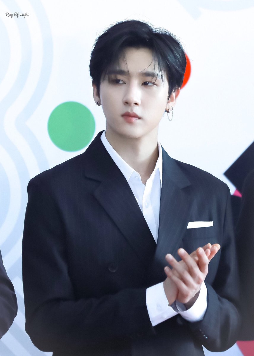 n년 전 오늘의 아이엠 tweet media