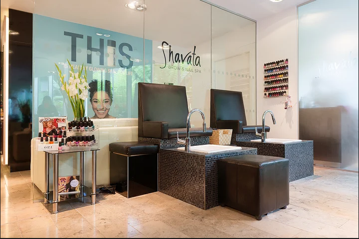 ShavataBrows's tweet photo. We're here to beautify you from Head to Toe at Harvey Nichols, Dublin.
#browsonfleek #lashes #shavatastudio #browtotoe #headtotoe #beauty #eyebrowgoals #eyebrows #eyebrowsdid #eyebrowsdone #eyebrowshaping #eyebrowsonfleek #eyebrowsonpoint https://t.co/RDHzYQNHhg