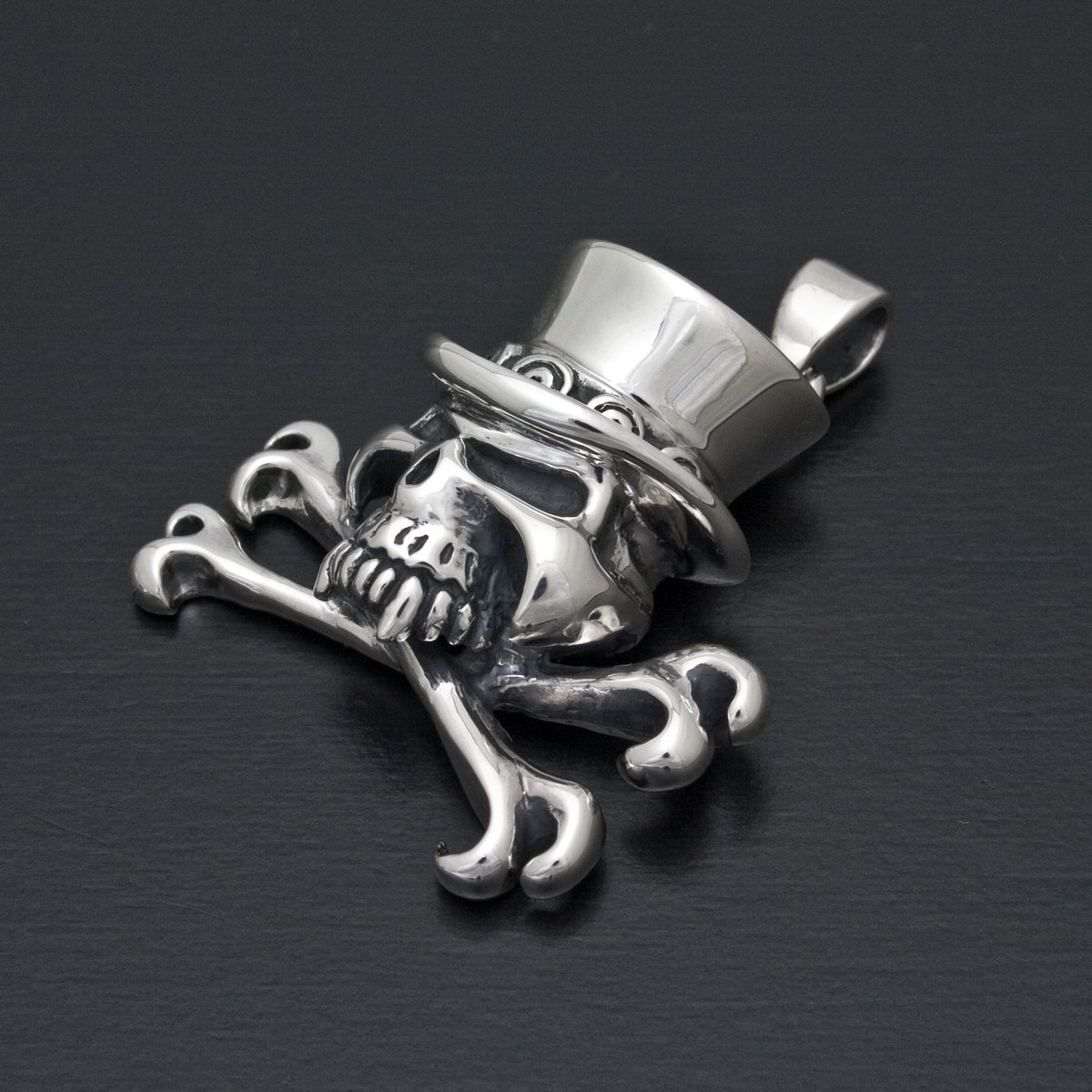 THIRTEEN DESIGNS フルフェイススカル 20号