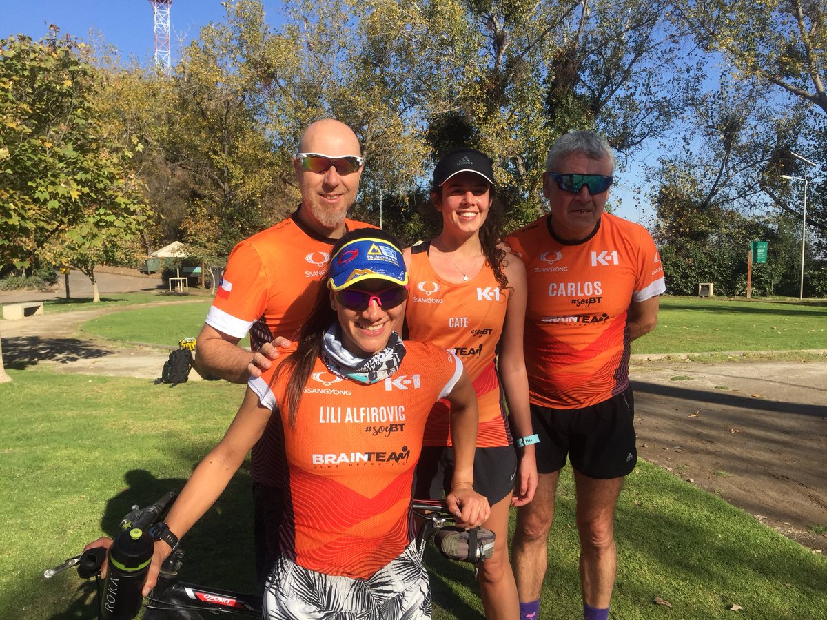 ClubBrainteam's tweet photo. Algunas imágenes de nuestro agradable entrenamiento de 1 de Mayo @clubbrainteam @ssangyongchile 
@gatoradechile 
@orca_chile 
@trichile.cl 
@specialized_chi 
@pizzafactorycl https://t.co/EmKSuKk5PC