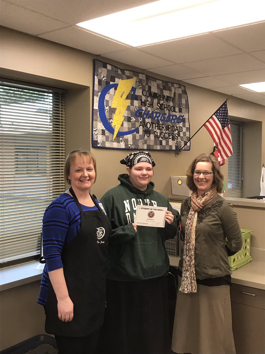 Congrats to Kobe Springer and Haylee Willings for being named Students of the week at Community HS. HT Hannah Siebels, Shari Jerde &amp; Karena Bergin <a href="/chschargers1/">Community HS</a> #SoundtheCharge