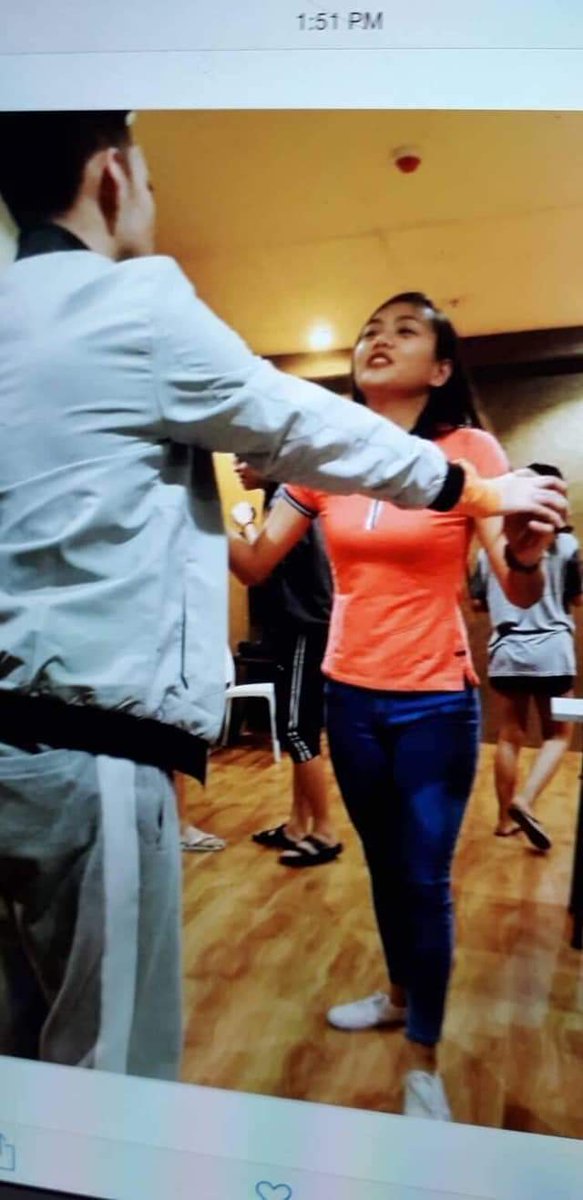 NarzMarie's tweet photo. Ehhehe ito ung moments na grabeee ang KuLay eheeh thanks sa insider namin hhehe hi tita @BolotaoloMaphie 💕🌈🤭 https://t.co/vMe8NKpl6S