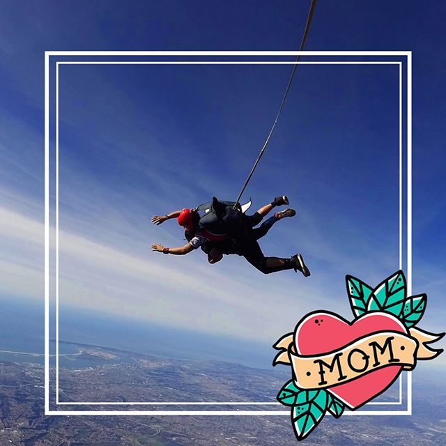 SkydiveSD's tweet photo. 'Cause Mom should feel like the badass she is.💗
$40 OFF ALL MONTH – Jump with Mom and receive $20 OFF a media package. Use coupon code: Mother19
Link in bio!
-
-
-
#skydivesandiego #tandemskydiving #california #sandiego #baja #tandemskydiving #greenl… https://t.co/NenogsQk1K https://t.co/I1VgMSRTFR