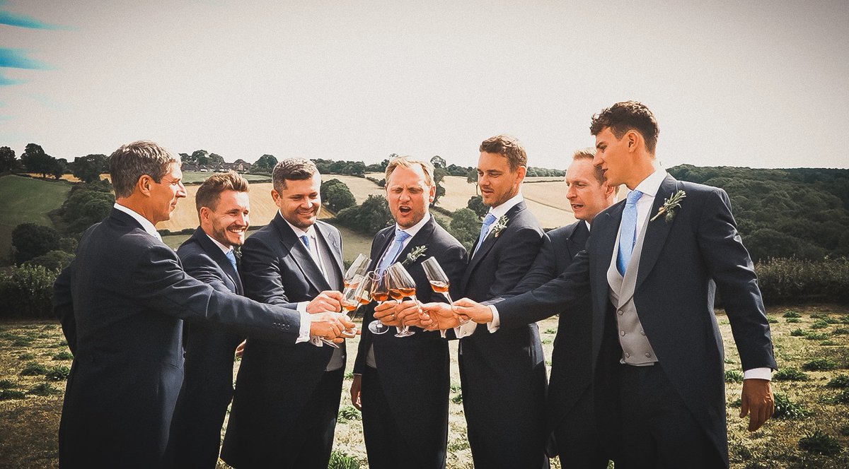 BaytreeVisual's tweet image. Bound by friendship 💑 and the secrets of the stag party 🔥😅
•
•
•
•
•
•
•
#stagparty #groomsmen #groom #bros #brothers #bromance #bromancegoals #groomsmenstyle #groomsmengoals #wedding #bestfriendgoals #besties #friends