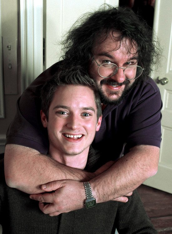 AF_ElijahWood's tweet photo. 1999: After a long search for an unknown British actor, Peter Jackson casts 18 year old American @elijahwood as Frodo Baggins in the highly-anticipated, Lord of the Rings movie trilogy. https://t.co/R9QqR1nAWe 

#30Days30Years https://t.co/yPzMSsir0a
