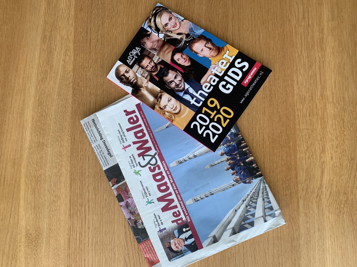 Vandaag nieuwe theatergids Agoratheater ontvangen. Prachtig programma. Veel keus. En nu allemaal een mooi programma uitzoeken. Boeken kan makkelijk via internet straks. #veelplezier