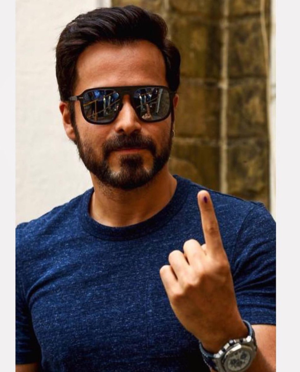 Geçtiğimiz gün Bollywood ünlüleri Hindistan meclisinde oylarını verdi #BollywoodActress #BollywoodCelebs #BollywoodNews #bollywoodfilmfestival #Bollywoodmovie