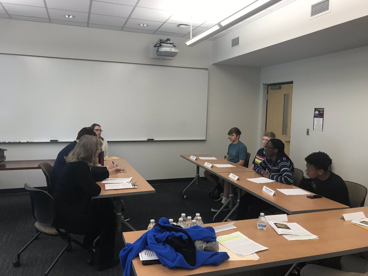 Kate Long Swan tweet media