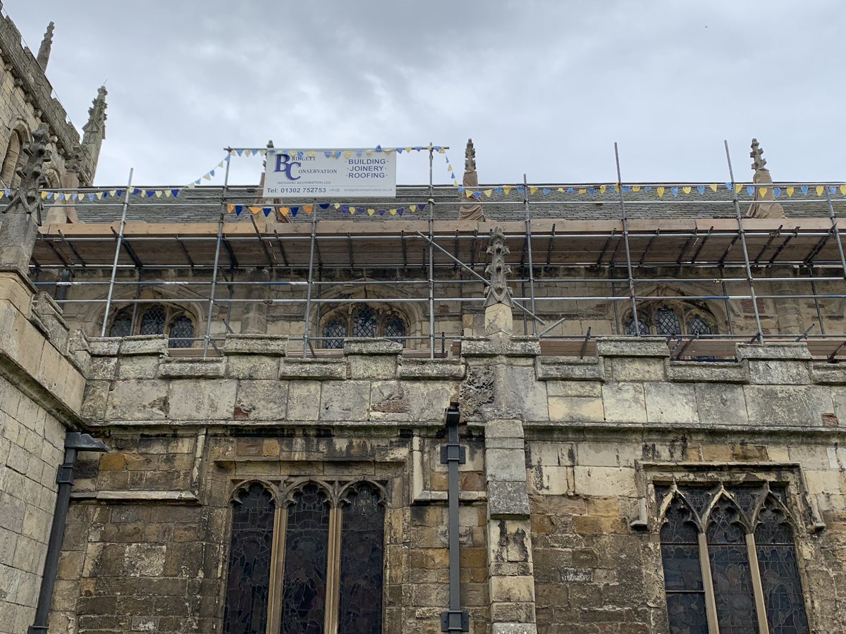 Thanks to <a href="/BridgettConserv/">BridgettConservation</a> the <a href="/letouryorkshire/">Tour de Yorkshire 🚴</a> bunting is up!