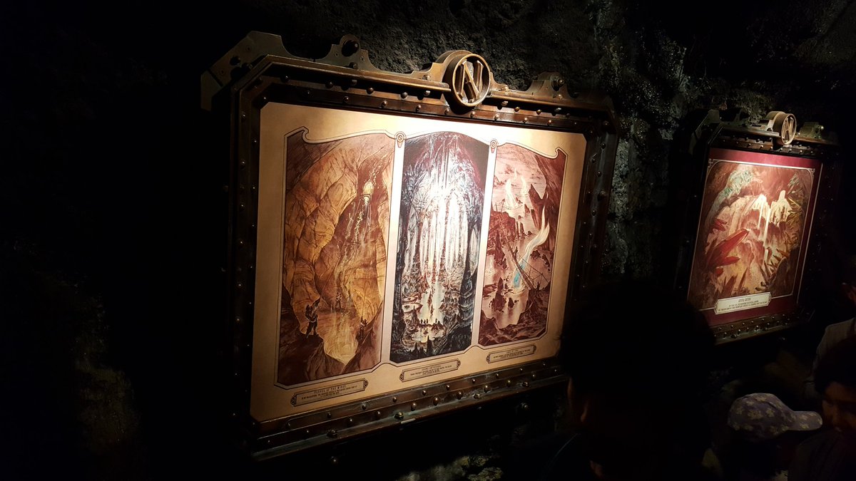   #GoldenAfternoonWeekSome fun during the 2.6-hour long wait for Journey to the Center of the Earth[It was an A+ ride, even if Lauren wishes the roller coaster buts were twice as long]