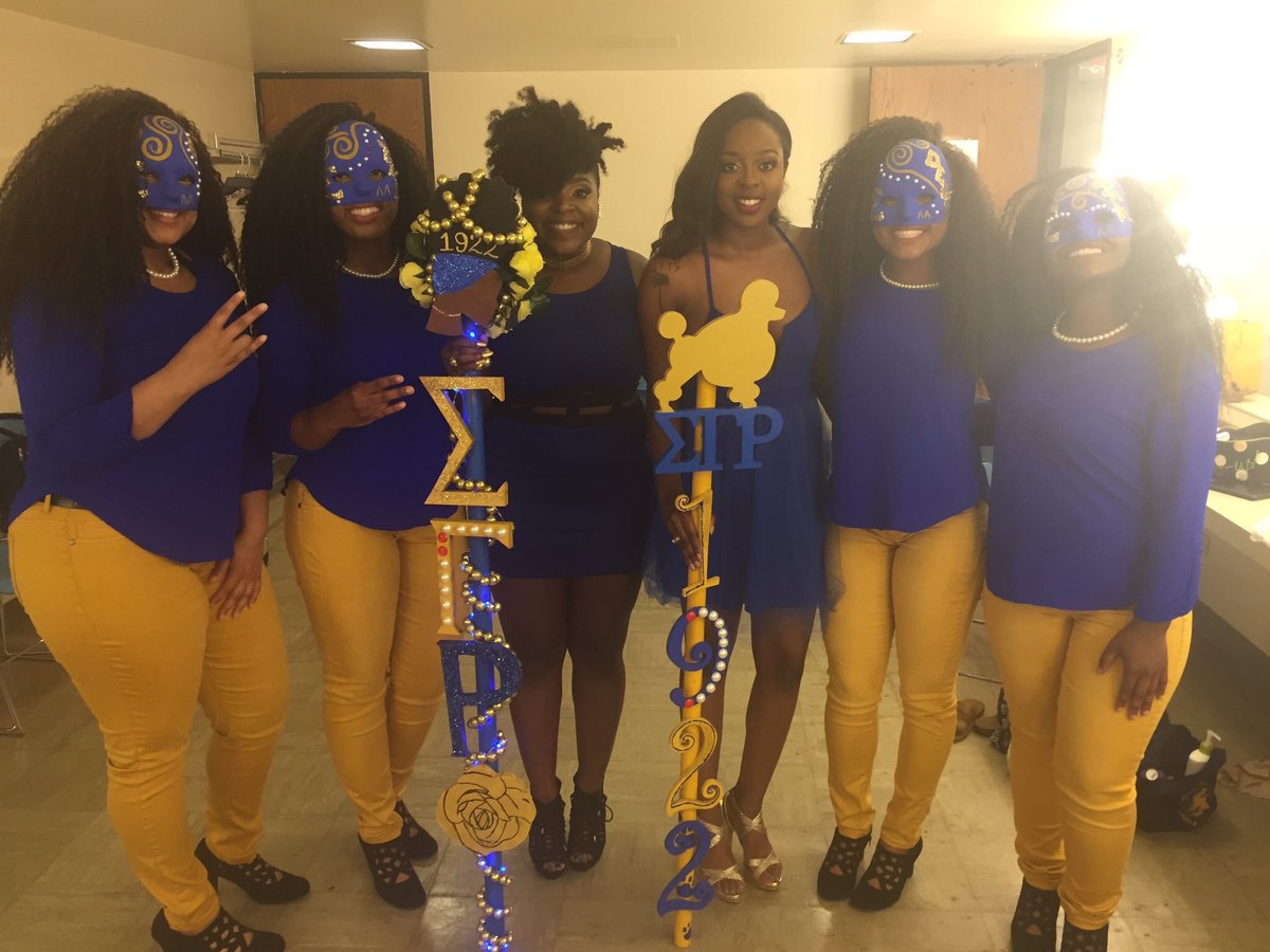LambdaSquared's tweet photo. Alpha Alpha Line turns 2 today! We would like to wish a happy 2nd Sigmaversary to the Outstanding, Outspoken, Ohhh So Fine Alpha Alpha Line 💛💙 @JamJam_2314 @TytiaunaG @nay3000_ @daishamone_ https://t.co/nCZTeFaZHS
