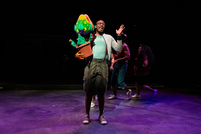 Second week of Little Shop Starts Today. Don't miss out!
Reserve your seat NOW!!!!
tickets.uccspresents.org/events/216?pro…
Call Box Office 719-255-3232

#theatreworkscs #littleshopofhorrors
#seetheatrework
#coloradosprings #colorado #coloradoart #coloradoartist