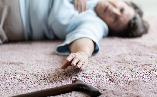 HeritageftBlind's tweet photo. Here are some steps to follow if you experience vision loss and falls: 
https://t.co/fQo52tVAa4 https://t.co/K9ooaX9wFx
