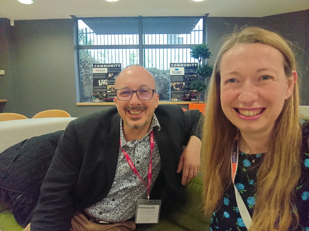 RozKTM's tweet photo. Great to have Mike Burrows with us giving his keynote talk "Right to Left" for Lean Agile Stockport tonight @asplake @CDL_Software #LAS_CDL #LeanAgileStockport https://t.co/op1NG2X2GL